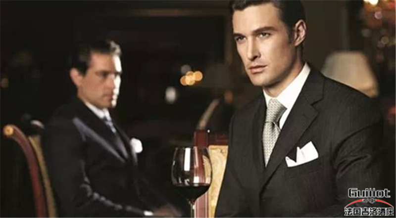 男人常喝葡萄酒可以提升魅力