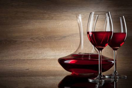 进口葡萄酒是如何命名的？